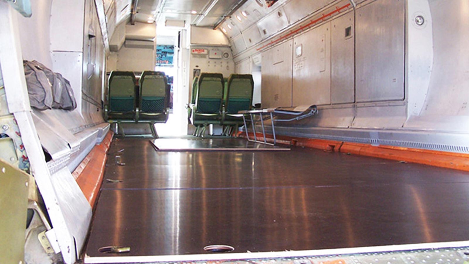 Antonov AN-74 Interior