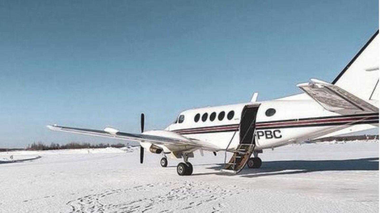 Beechcraft King Air 200 Exterior
