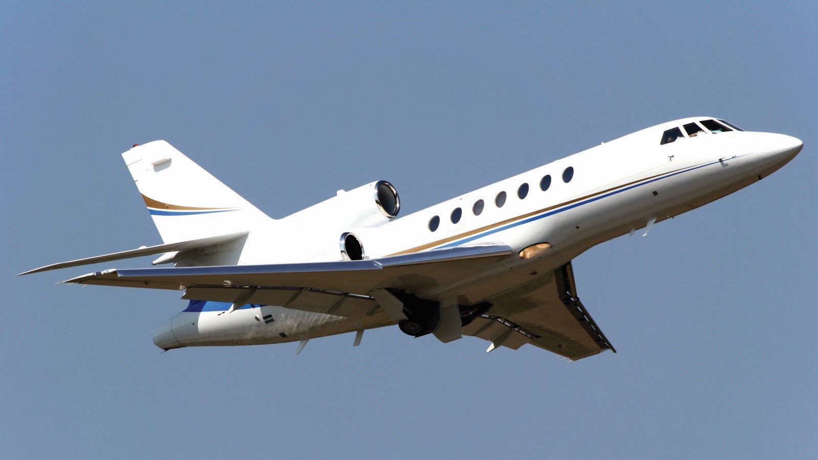 Dassault Falcon 50 50EX Exterior