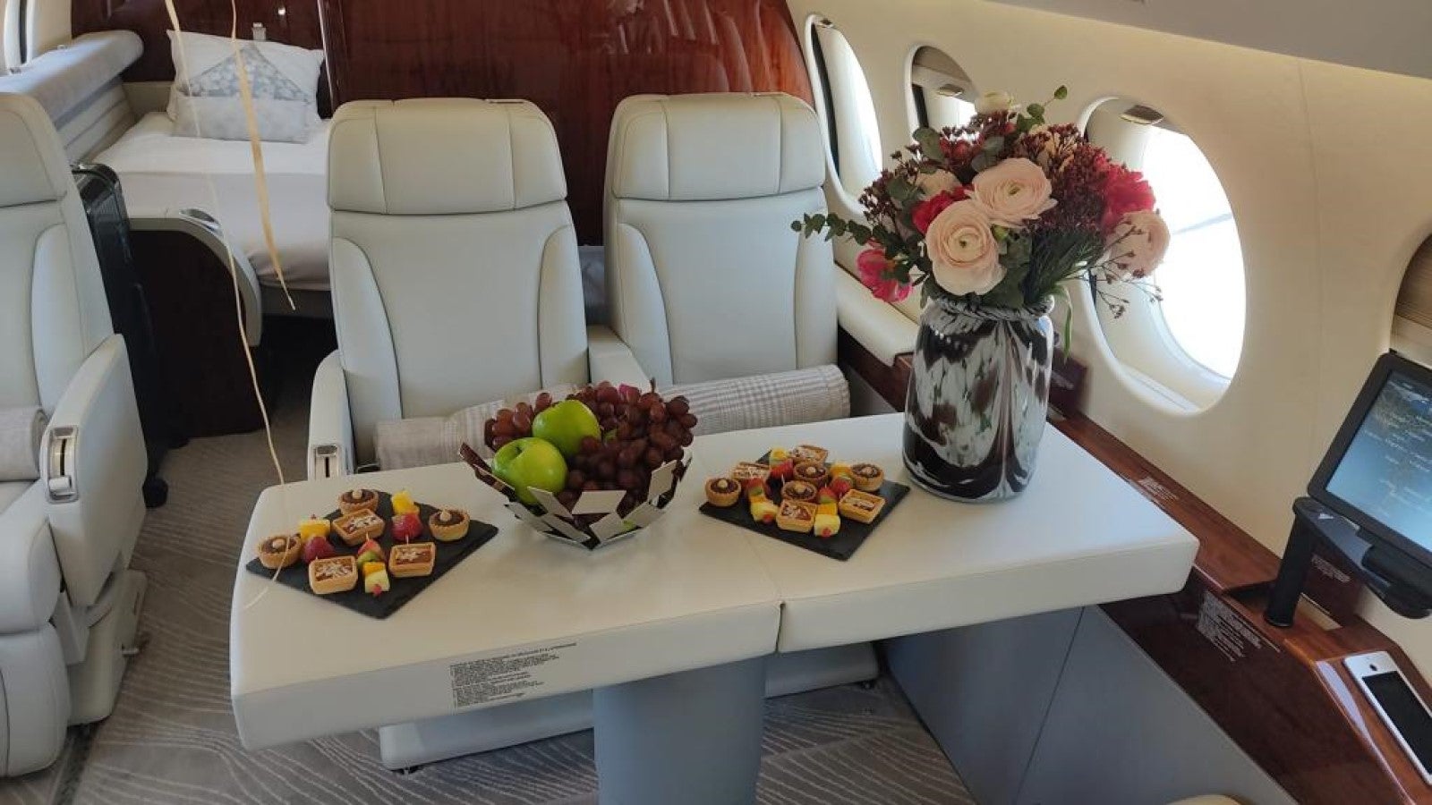 Dassault Falcon 8X Interior