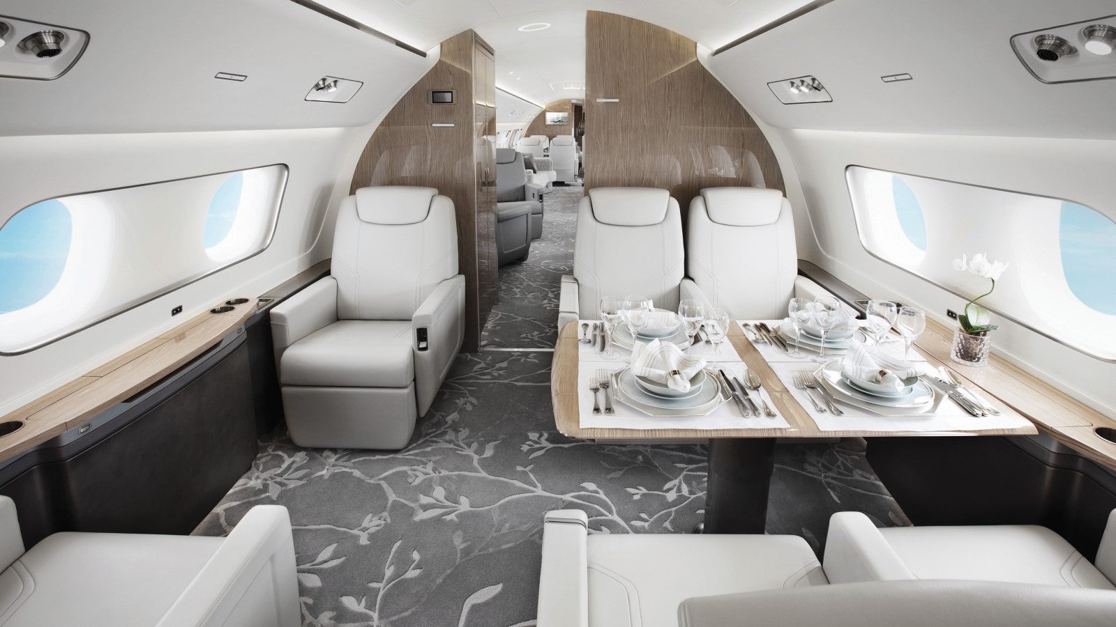 Embraer Lineage 1000 Interior