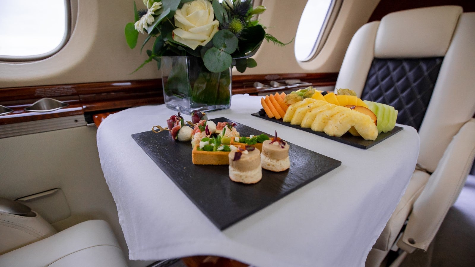 Hawker Beechcraft 750 Interior