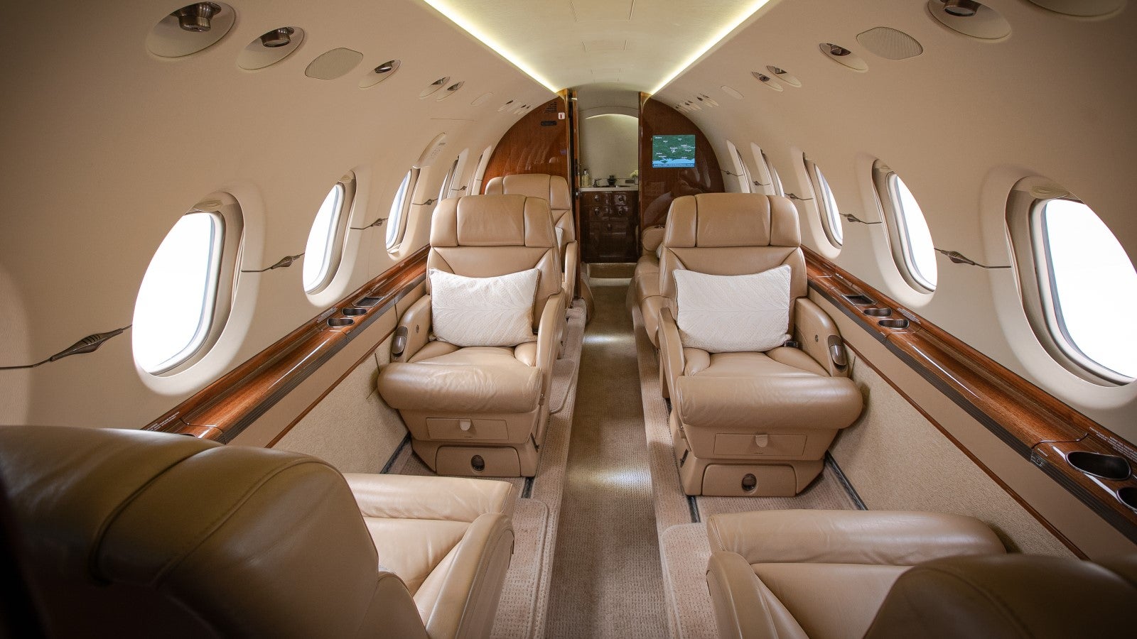 Hawker Beechcraft 900XP Interior