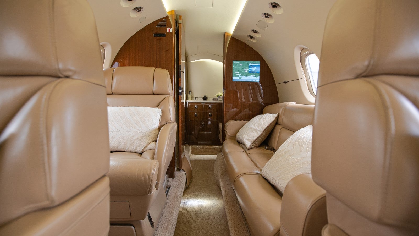 Hawker Beechcraft 900XP Interior